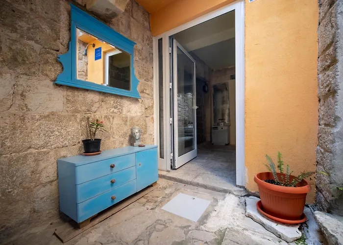 Manor House Aman Apartamento Komiža